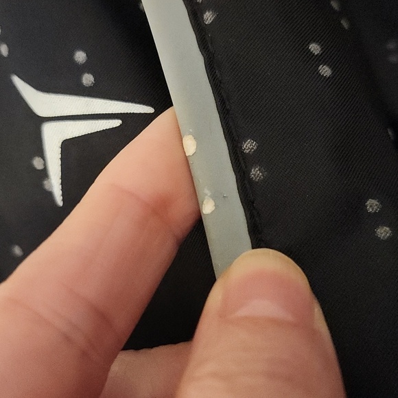 Old Navy Performance Active Duffel Bag with Blue Camo Interior - Picture 10 of 13